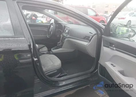 2017 Hyundai Elantra Se z USA, uszkodzony, nr VIN 5NPD74LF5HH193071